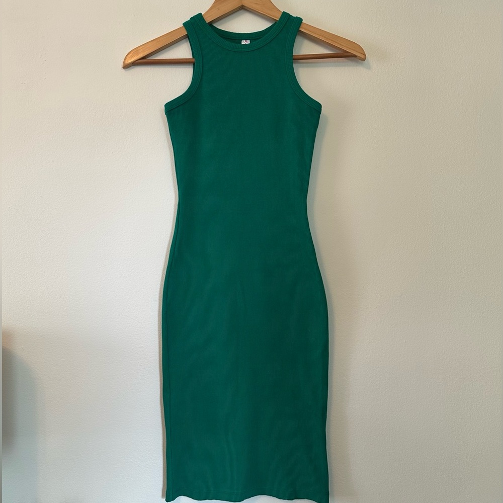 Sleeveless Midi Cami Dresses - 2